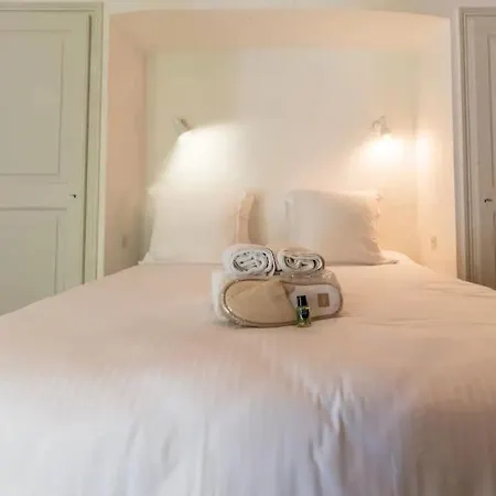 St-tropez/ramatuelle : 5br Avec Piscine * Сен-Тропе