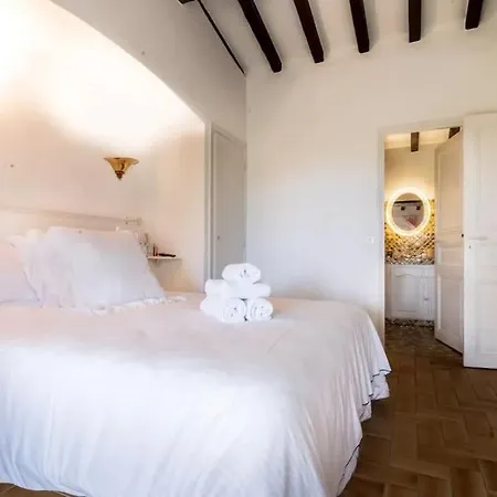 St-tropez/ramatuelle : 5br Avec Piscine * 圣特罗佩