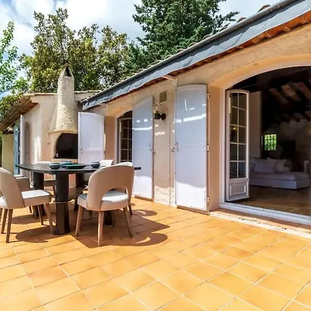 St-tropez/ramatuelle : 5br Avec Piscine 圣特罗佩